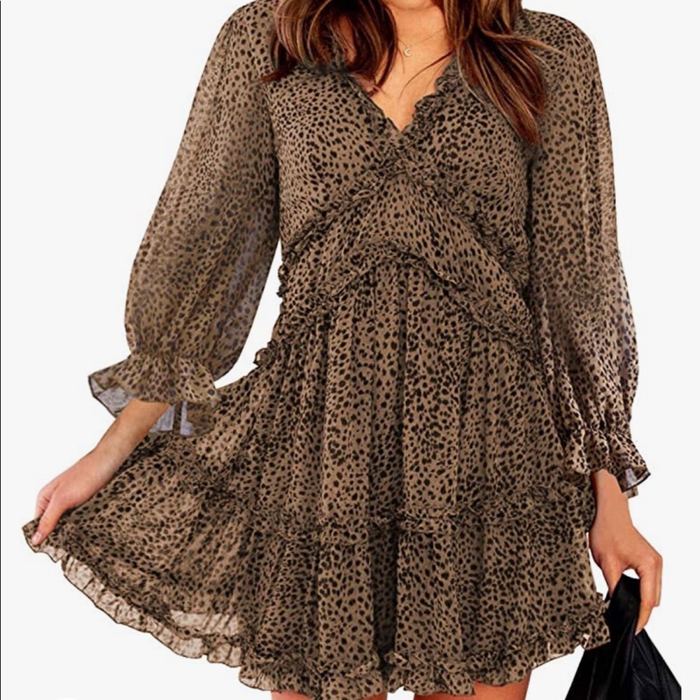 Women’s Leopard Long Sleeve Open Back Dress Size L